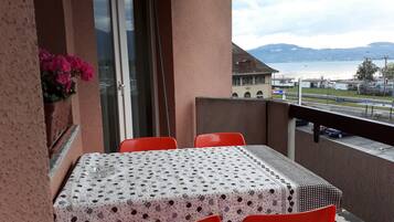 Apartment, 2 Bedrooms, 2 Bathrooms | Balcony