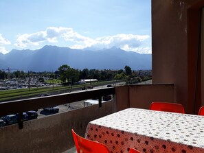 Appartement, 2 chambres, 2 salles de bains | Vue de la chambre