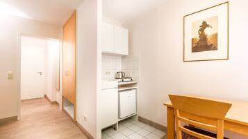 Comfort Double Room | Private kitchenette