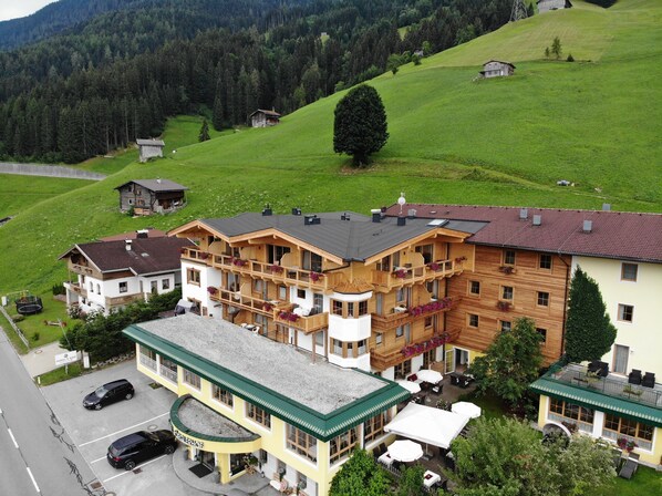 Exterior - Ferienhotel Jörglerhof (Hainzenberg)