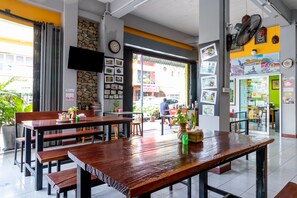 Restaurant - Hatyai Dee Hostel (Hat Yai)