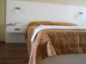 Desk, iron/ironing board, free cots/infant beds, free WiFi - Beste Hotel (Bodrum)