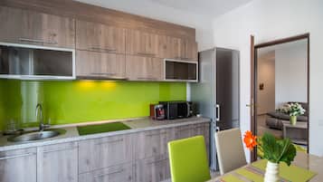 Penthouse | Private kitchen | Paper towels
