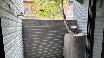 Standard Double Room | Terrace/patio