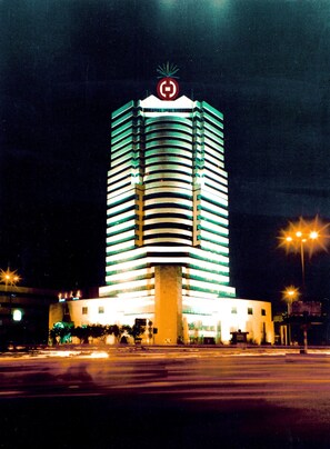 Front of property – evening/night - ZhongYin Jasper Hotel Baoding (Baoding)