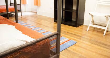 Keep Inn Touch - Hostel