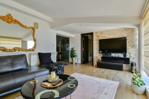 Apartamento Confort, 2 habitaciones, balcón, vistas al mar | Zona de estar