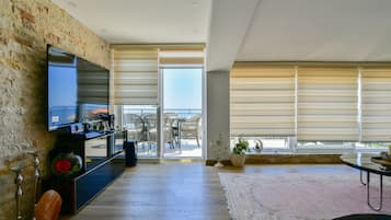 Appartement Confort, 2 chambres, balcon, vue mer | Coin séjour