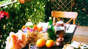 Frühstück gegen Gebühr