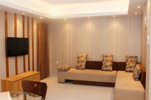 Presidentiële suite | Geluiddichte muren, een strijkplank/strijkijzer, gratis wifi