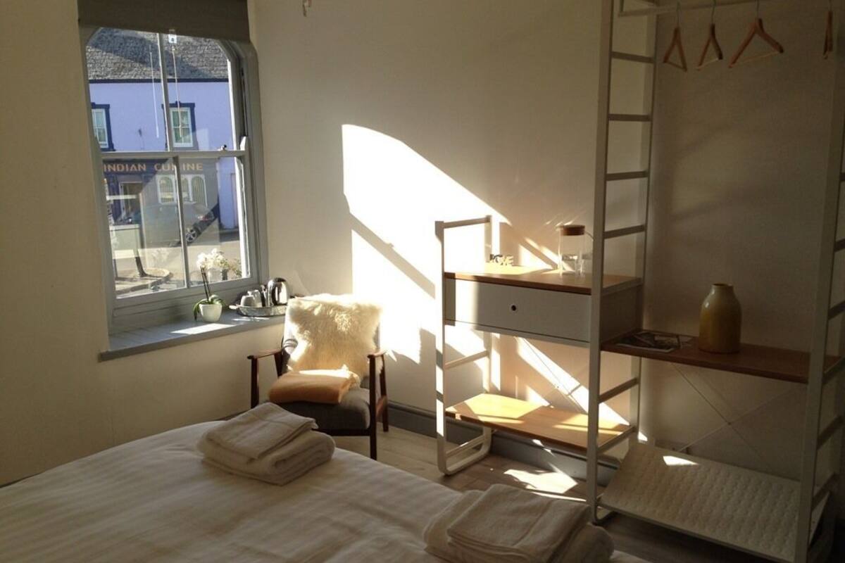 Habitación Deluxe con 1 cama doble o 2 individuales, baño privado