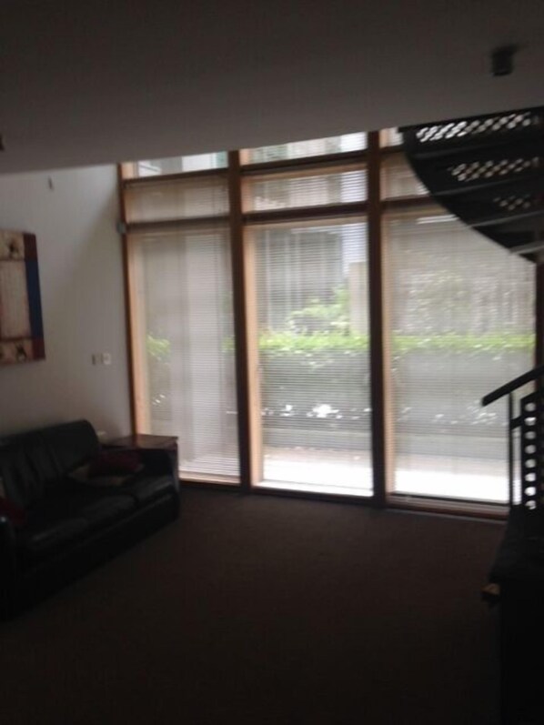 Classic-Apartment, 1 Schlafzimmer, zum Innenhof hin | Wohnzimmer