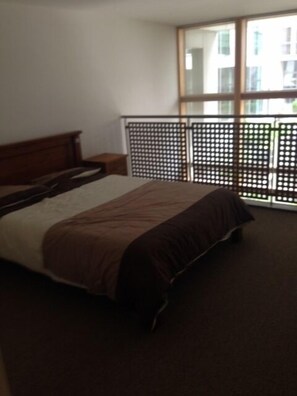 Classic-Apartment, 1 Schlafzimmer, zum Innenhof hin | 1 Schlafzimmer, Bügeleisen/Bügelbrett, kostenloses WLAN