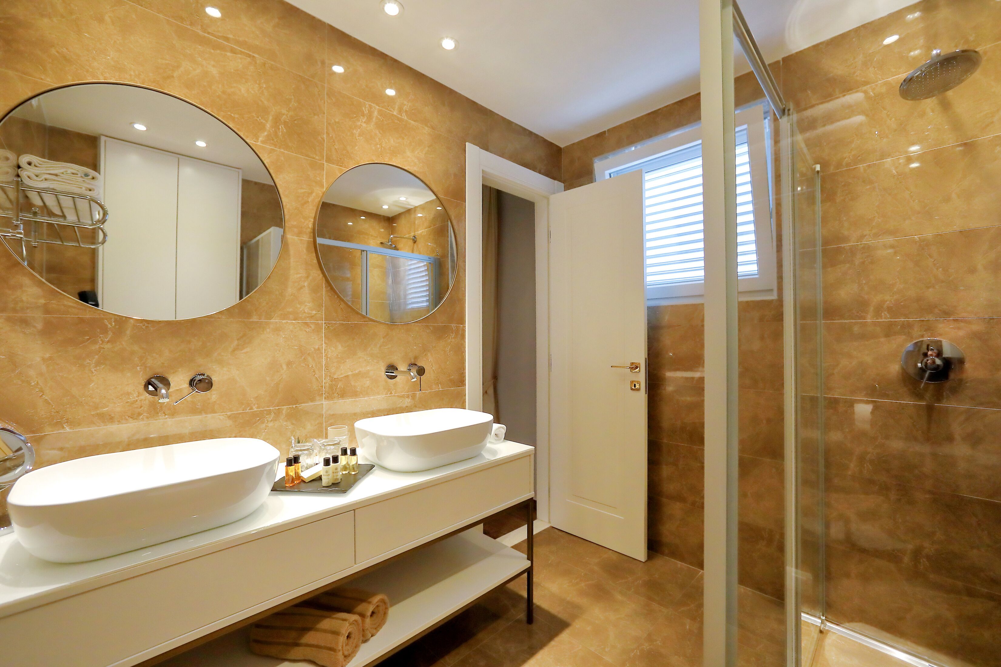 Foto - Luxury Rooms Kadena