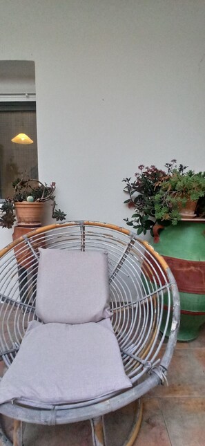 Comfort Triple Room | Terrace/patio - Windy Place (Amari)
