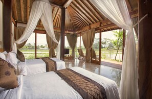 Literie de qualité supérieure, minibar, coffres-forts dans les chambres