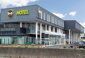 Front of property - B&B HOTEL LA ROCHELLE Beaulieu Puilboreau (Puilboreau)