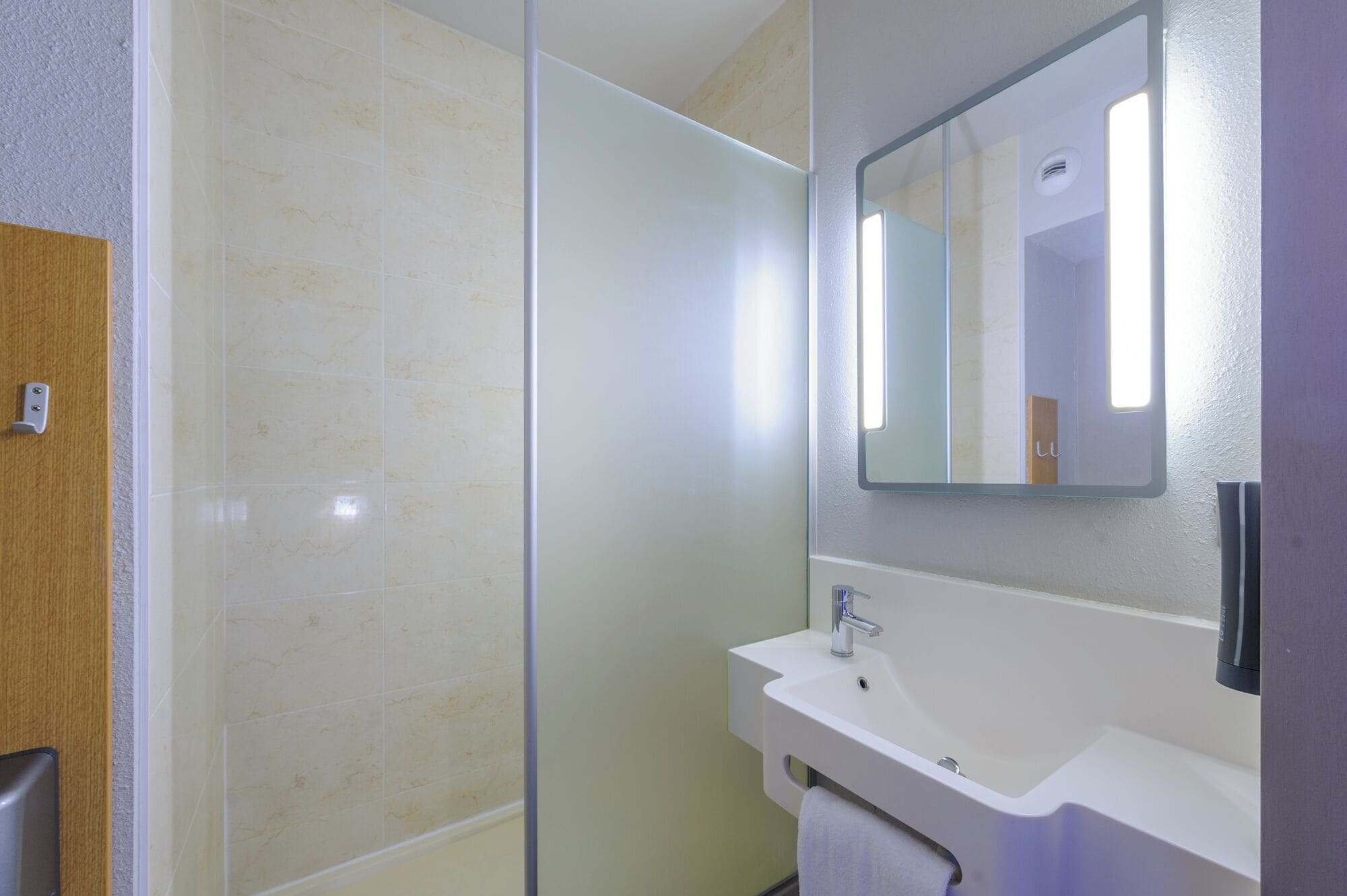 Photo - B&B HOTEL LA ROCHELLE Beaulieu Puilboreau