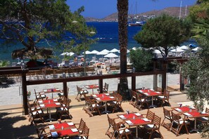 Breakfast, lunch and dinner served - Mer-Can Story Apart Hotel (Bodrum)