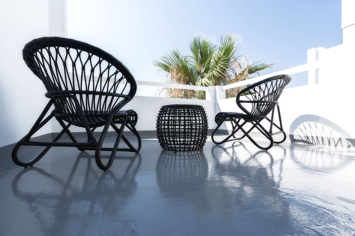 Junior Studio Suite, 1 King Bed, Balcony, Sea View