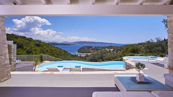 Villa, 4 chambres | Terrasse/Patio