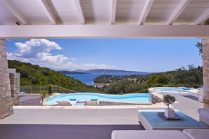Villa, 4 chambres | Terrasse/Patio