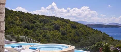 Villa, 4 Schlafzimmer | Terrasse/Patio