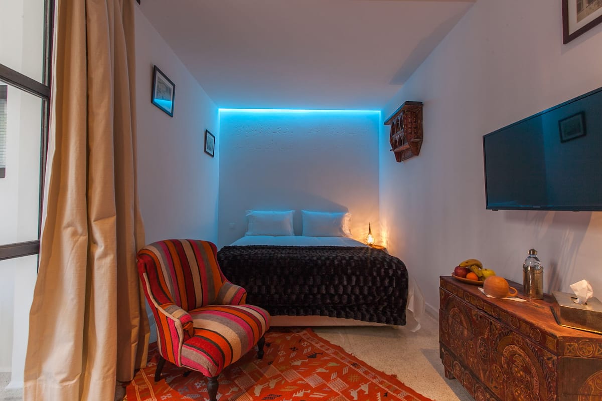 Twin Room (BAHIJA) | Premium bedding, in-room safe, blackout curtains, soundproofing