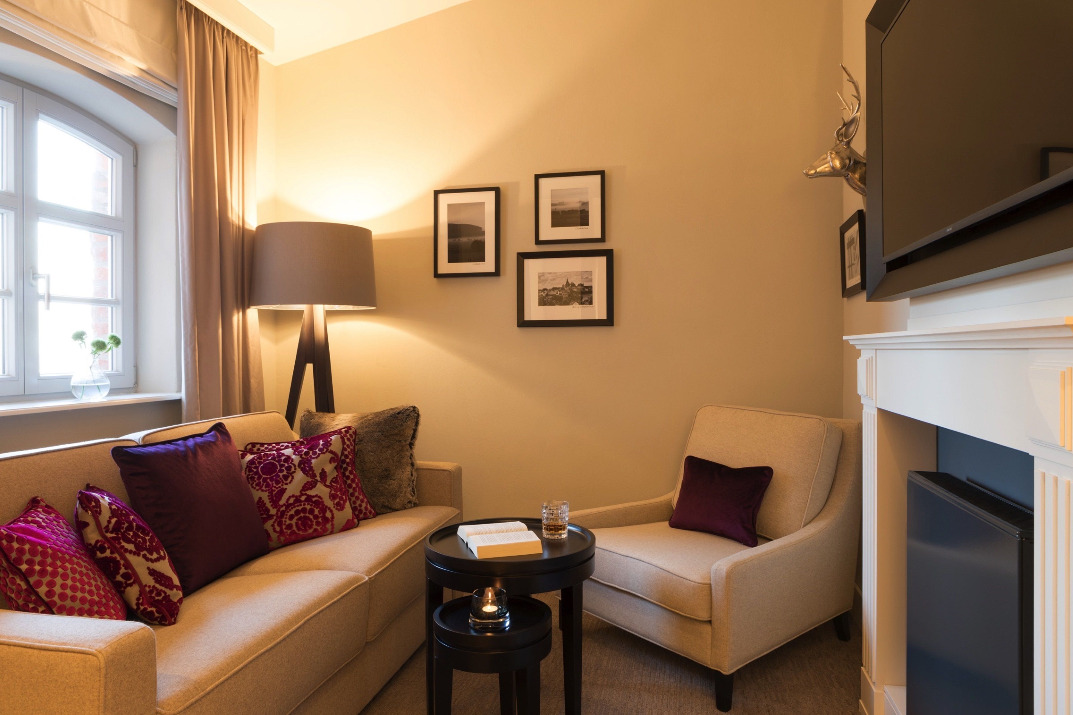 suite, 1 double bed | 1 bedroom, premium bedding, free minibar, in-room safe