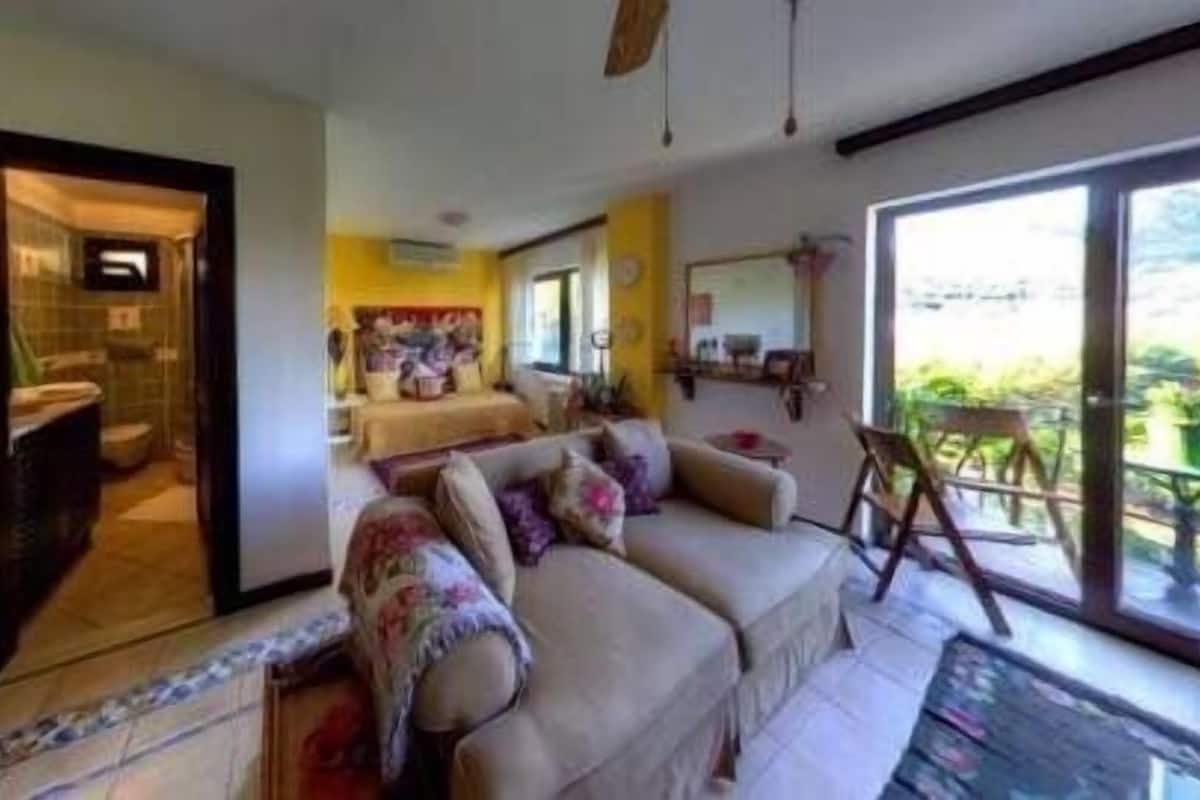 Apartemen, 1 kamar tidur | Area keluarga | TV LCD