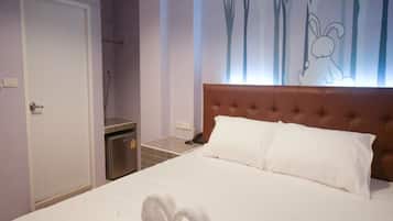 Individually decorated, free WiFi, bed sheets