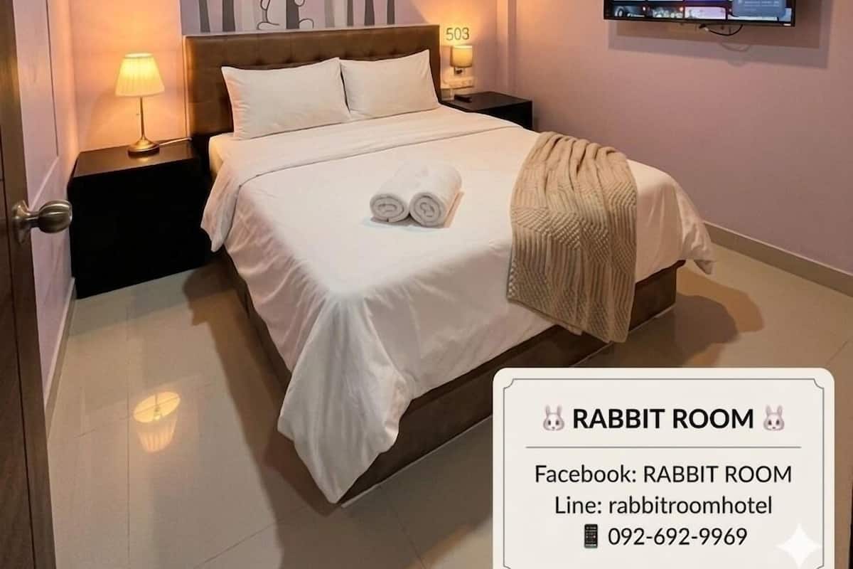 Standard Double Room | Individually decorated, free WiFi, bed sheets