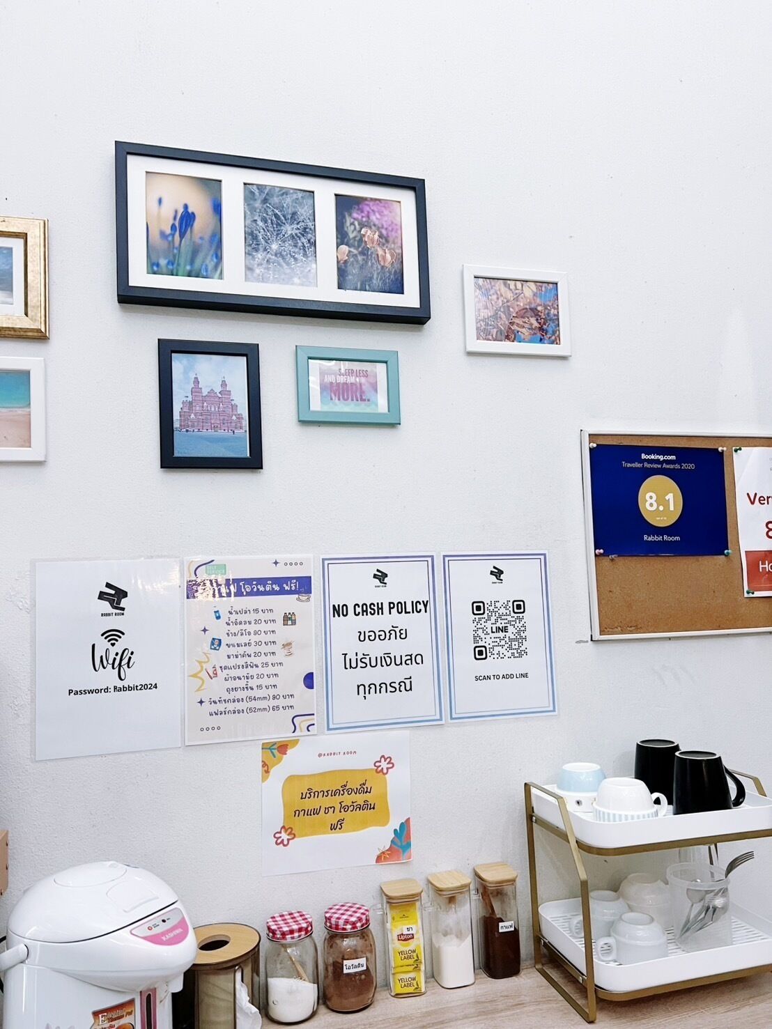 32-inch flat-screen tv with cable channels, tv