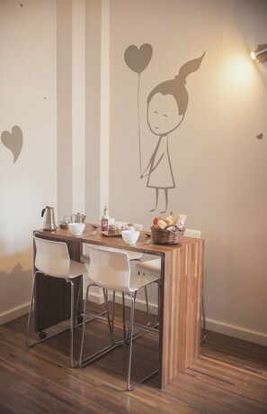 Comfort Loft (3) | In-room dining - Lofts Trigo 13 (Córdoba)