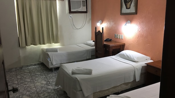 Room - Hotel Central (Belém)