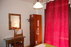 Escritorio y wifi gratis