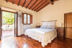 2 Schlafzimmer, Bügeleisen/Bügelbrett, Reisekinderbett, kostenloses WLAN