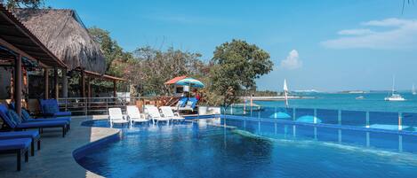 Outdoor pool, sun loungers