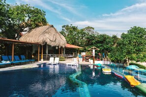 Outdoor pool, pool loungers