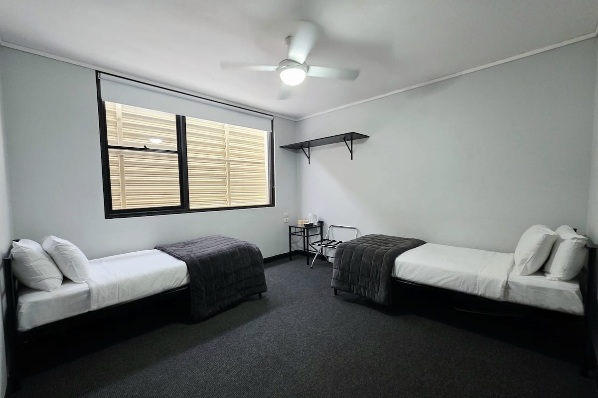 Wifi gratis y ropa de cama