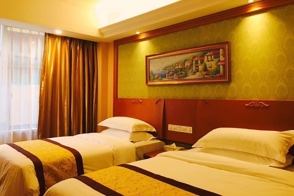 Deluxe Family Room | Room amenity