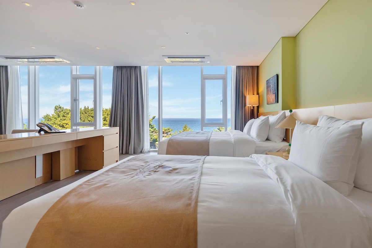 [Wellness Gathering PKG] Potaraka Sunrise Suite | 高級寢具、羽絨被、熨斗/熨衣板、免費無線上網