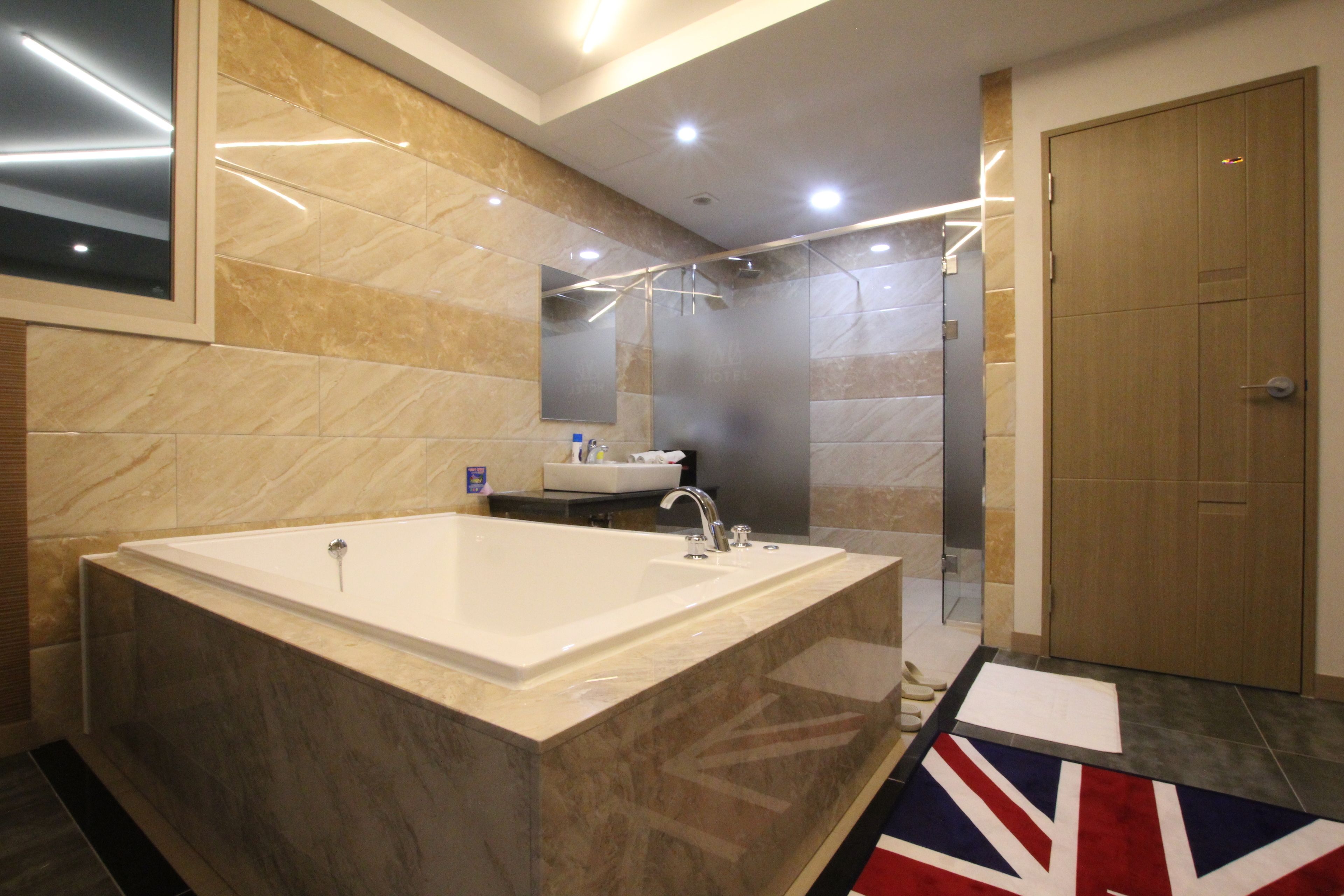 Double Room, 2 Double Beds | Bathroom | Free toiletries, bathrobes, slippers, towels