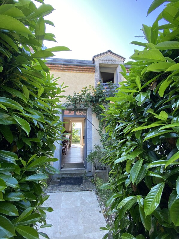 Exterior detail