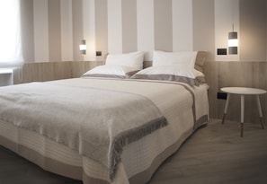 2 Schlafzimmer, Zimmersafe, Bügeleisen/Bügelbrett, WLAN