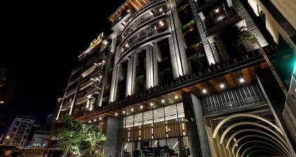 KUN Tour Hotel Feng Chai