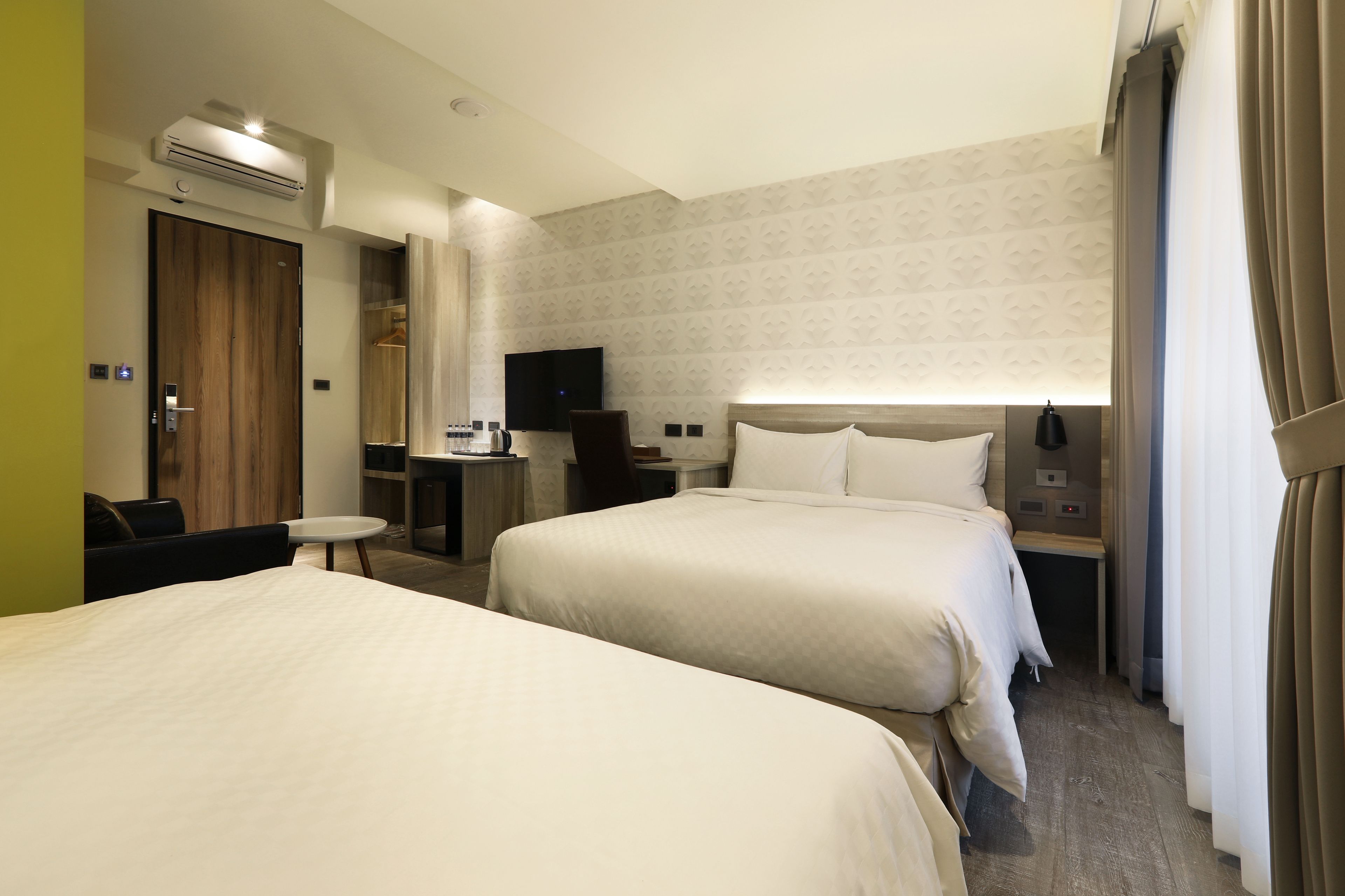 family quadruple room | in-room safe, blackout curtains, free wifi, bed sheets