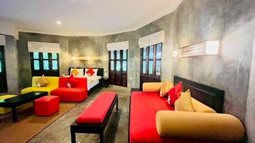 Stairs Villa | In-room safe, bed sheets