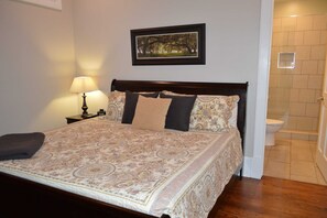 2 Schlafzimmer, schallisolierte Zimmer, Bügeleisen/Bügelbrett