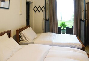 Habitación Deluxe doble, 1 cama doble, vistas al jardín, en la zona del jardín | Vistas desde la habitación